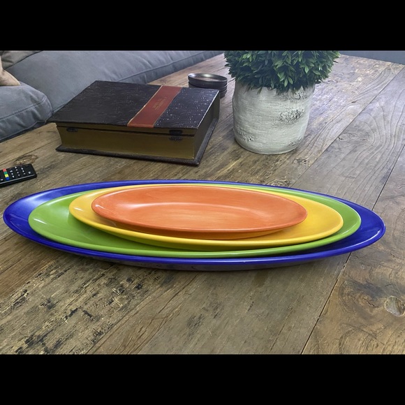 Pottery Barn Nesting Dishes - Picture 4 of 5